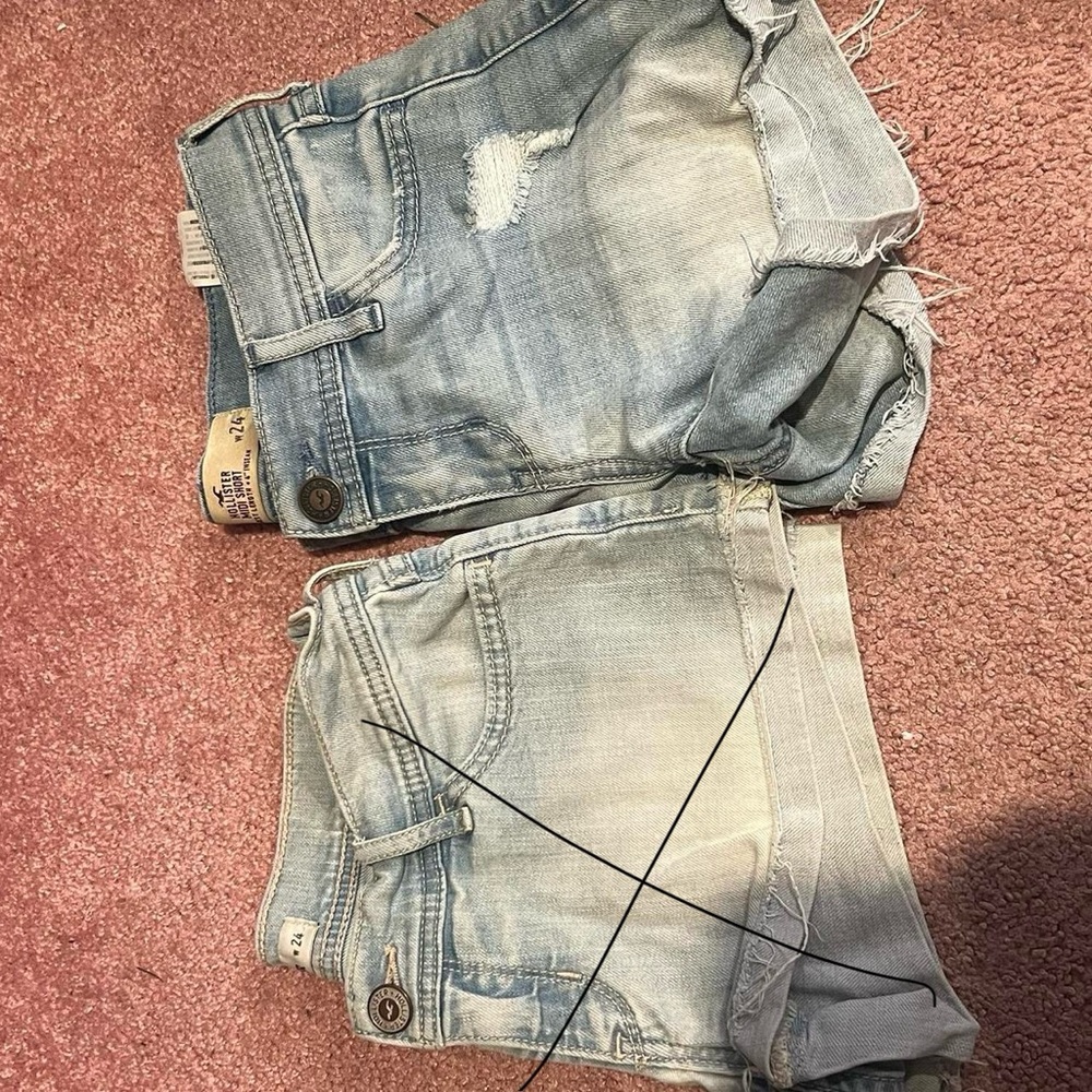 Light wash hollister jean short